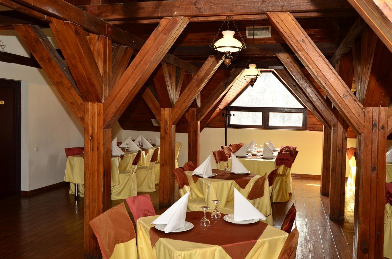 Motel Din Darste Сэчеле Экстерьер фото