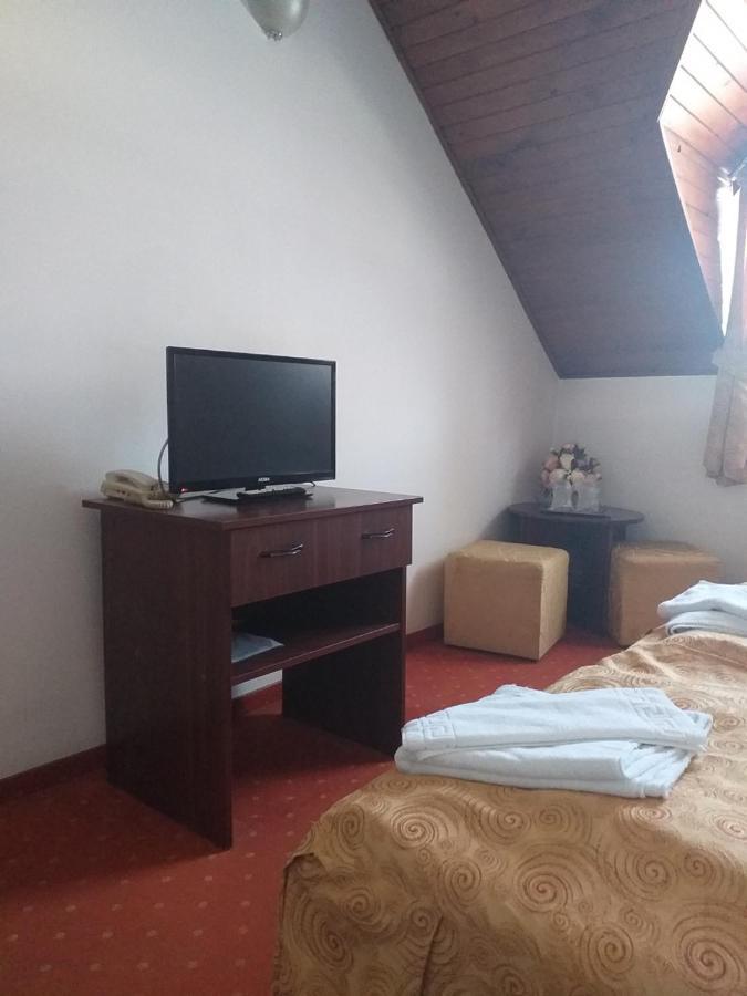 Motel Din Darste Сэчеле Экстерьер фото